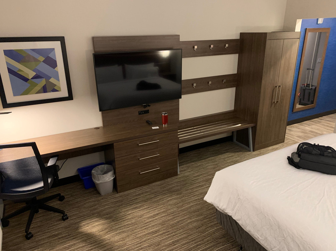 Fort Gratiot酒店住宿-Holiday Inn Express Sarnia - Point Edward By IHG