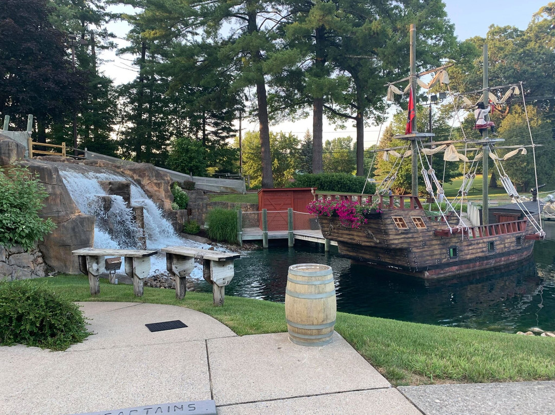 Pirates Cove Adventure Golf景点图片