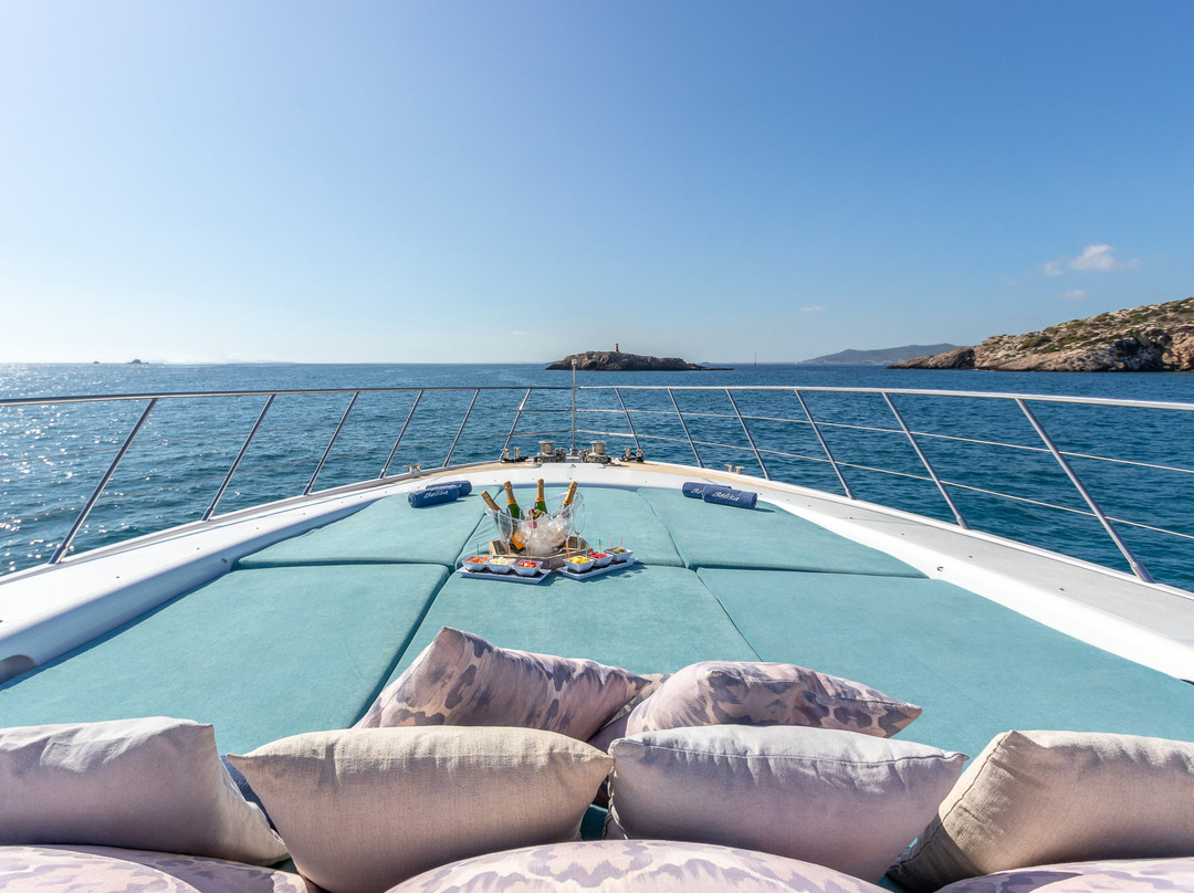 Ibiza Boats-伊维萨城区必去景点