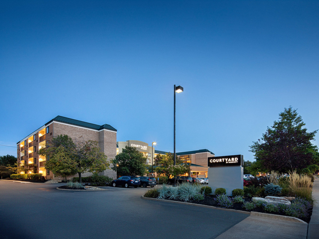 Courtyard by Marriott Cleveland Beachwood主图