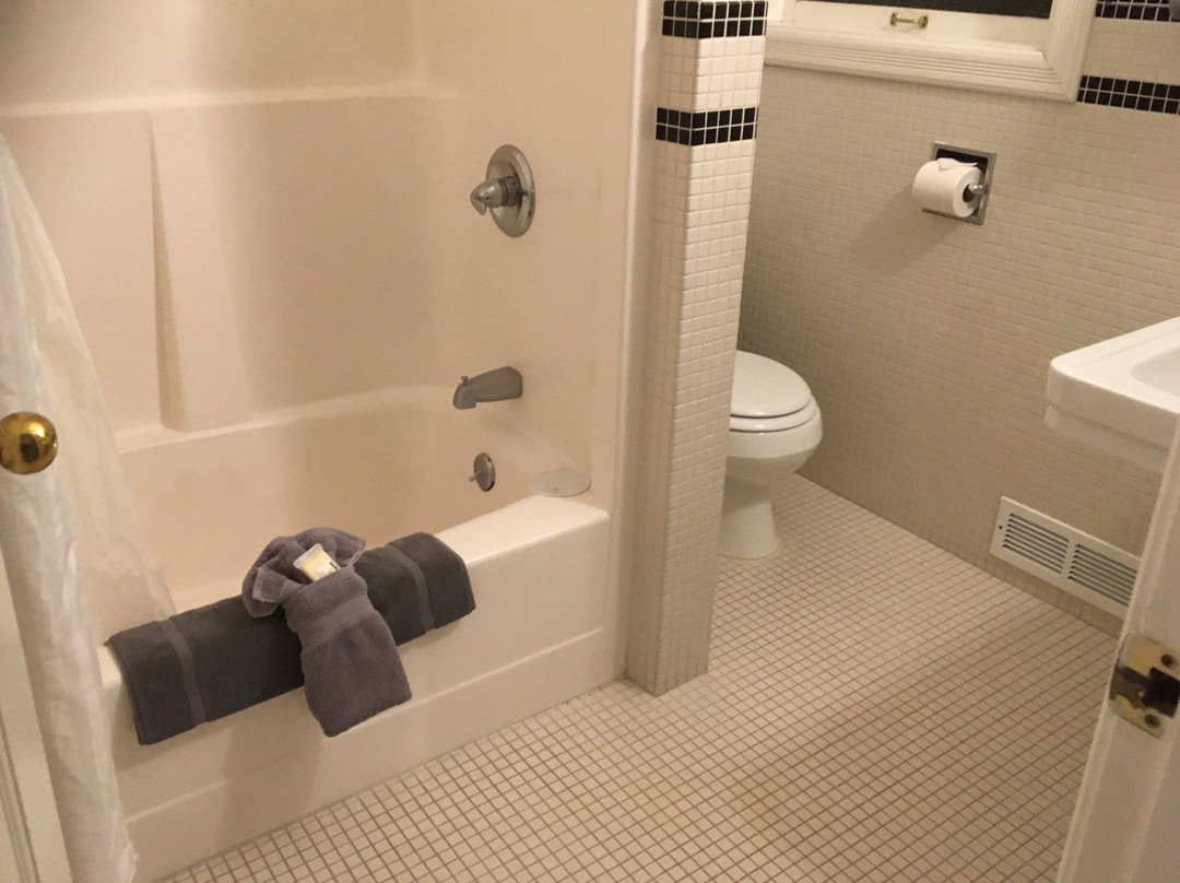 Edenwild Boutique Inn主图