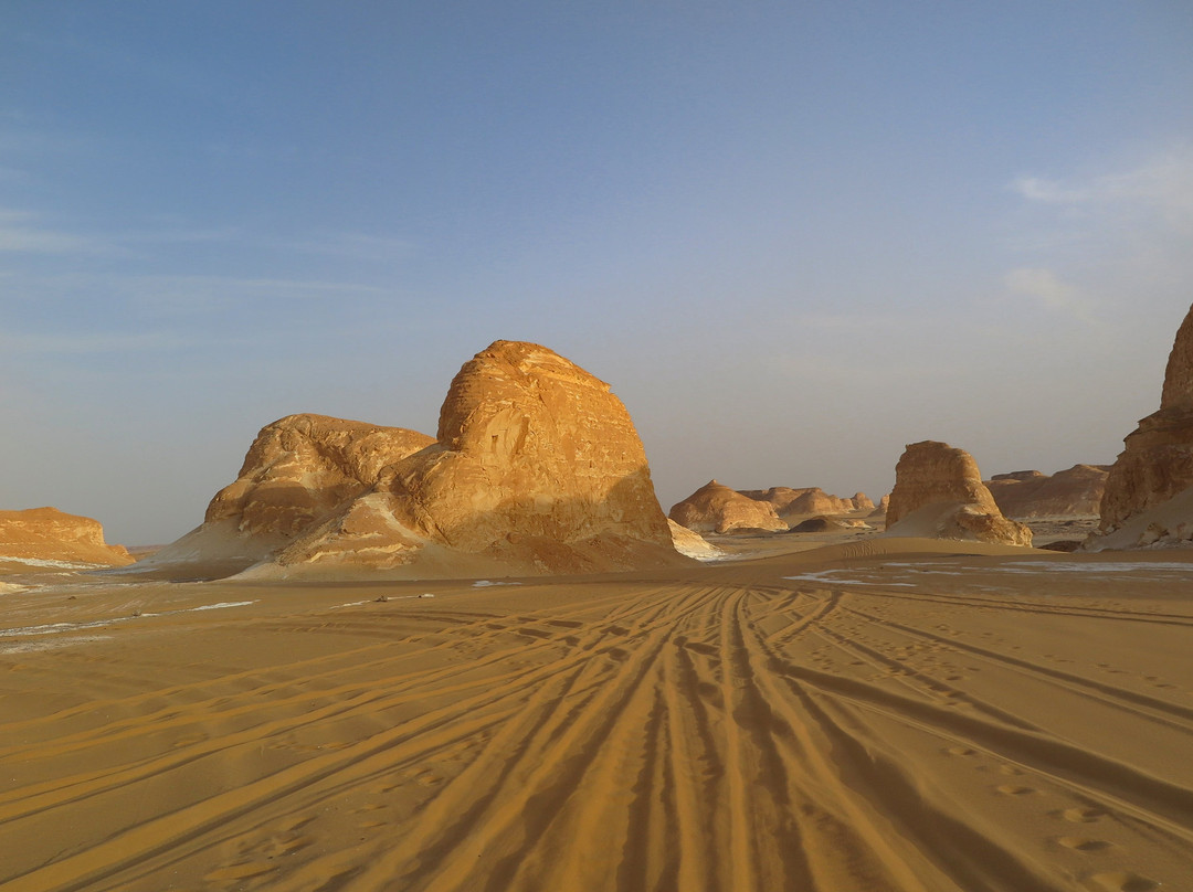 White Desert主图