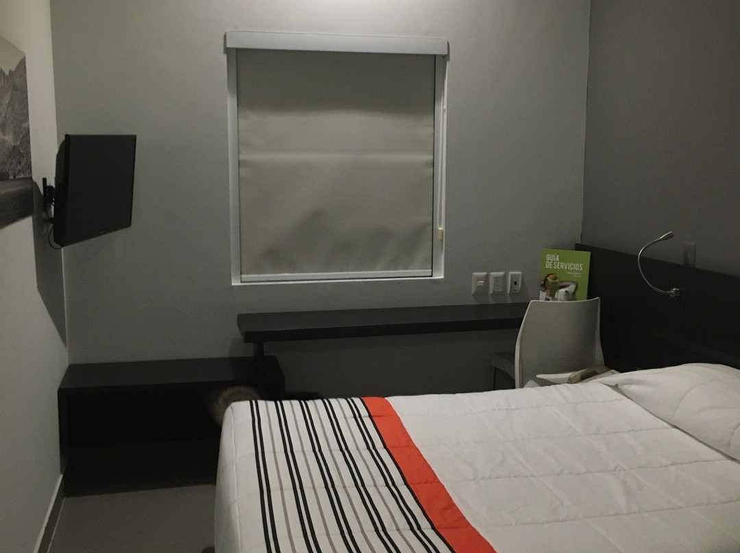 City Express Junior By Marriott Ciudad Del Carmen Aeropuerto主图