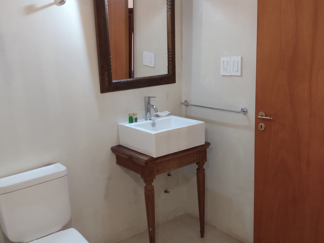 Helen's Guest House主图