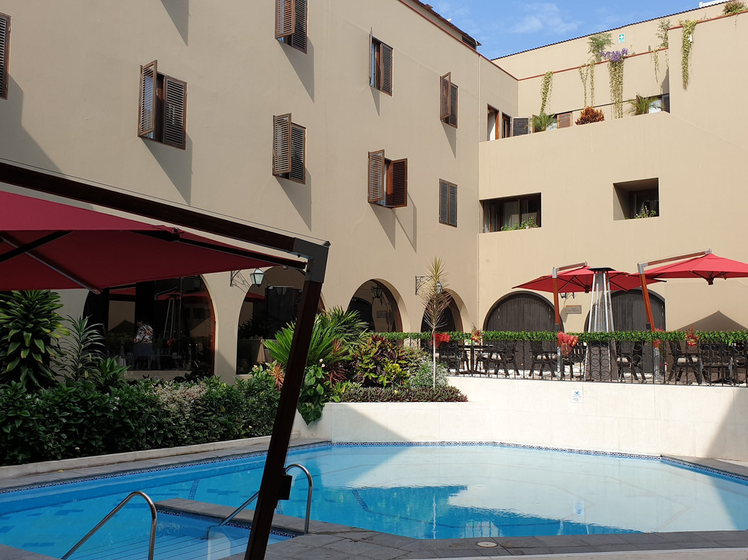 Costa del Sol Trujillo Centro主图