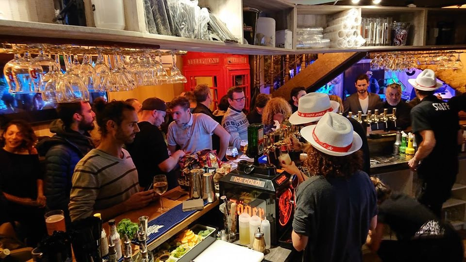 The Queen's Legs Pub