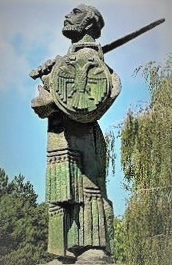 Monument to Ivan Crnojevic-Cetinje必去景点