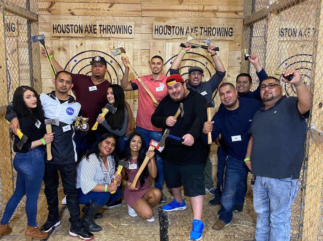 Houston Axe Throwing - Bellaire Location-休斯顿必去景点