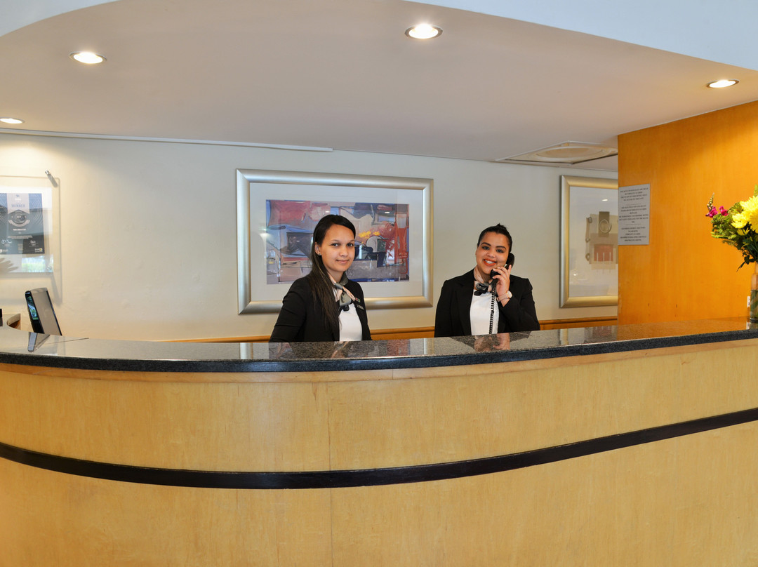 N1 城路边小屋主图