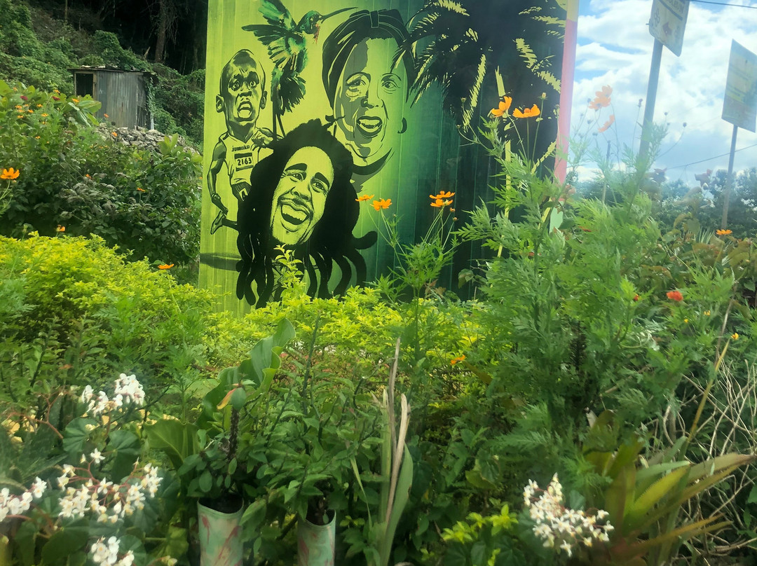 Explore Jamdung Tours-奥乔里奥斯必去景点