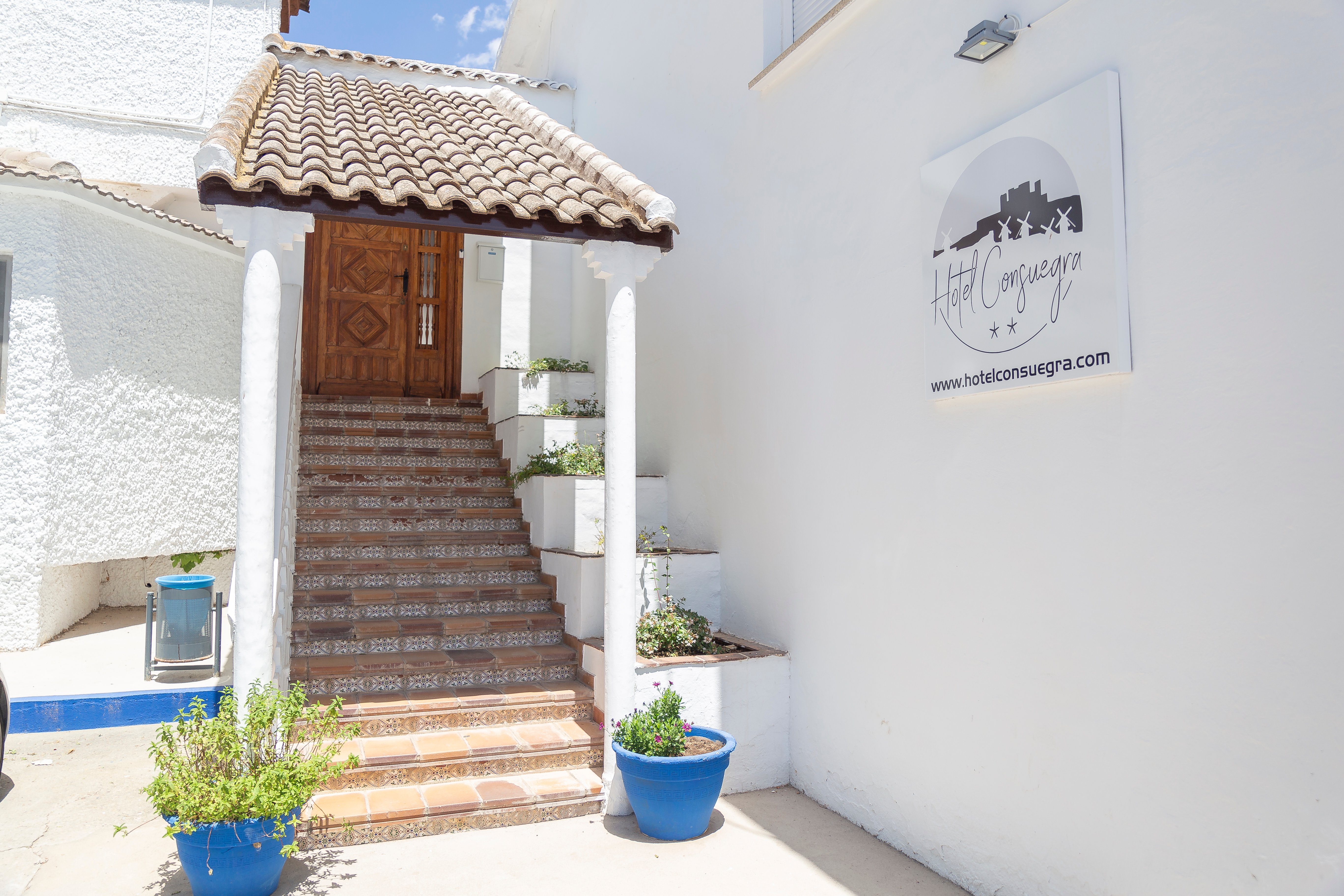 Hotel Consuegra-官方