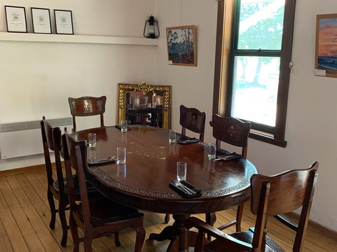 Iron Pot Bay Vineyard-Rowella必去景点