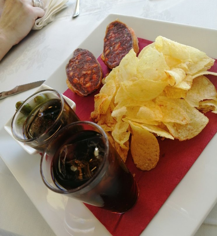 Hostal Les Fonts主图