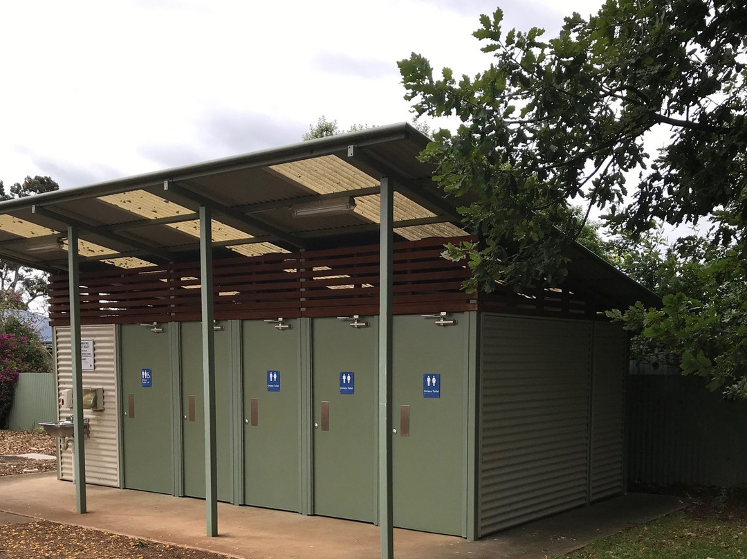 Dumbalk Memorial Park-Dumbalk必去景点