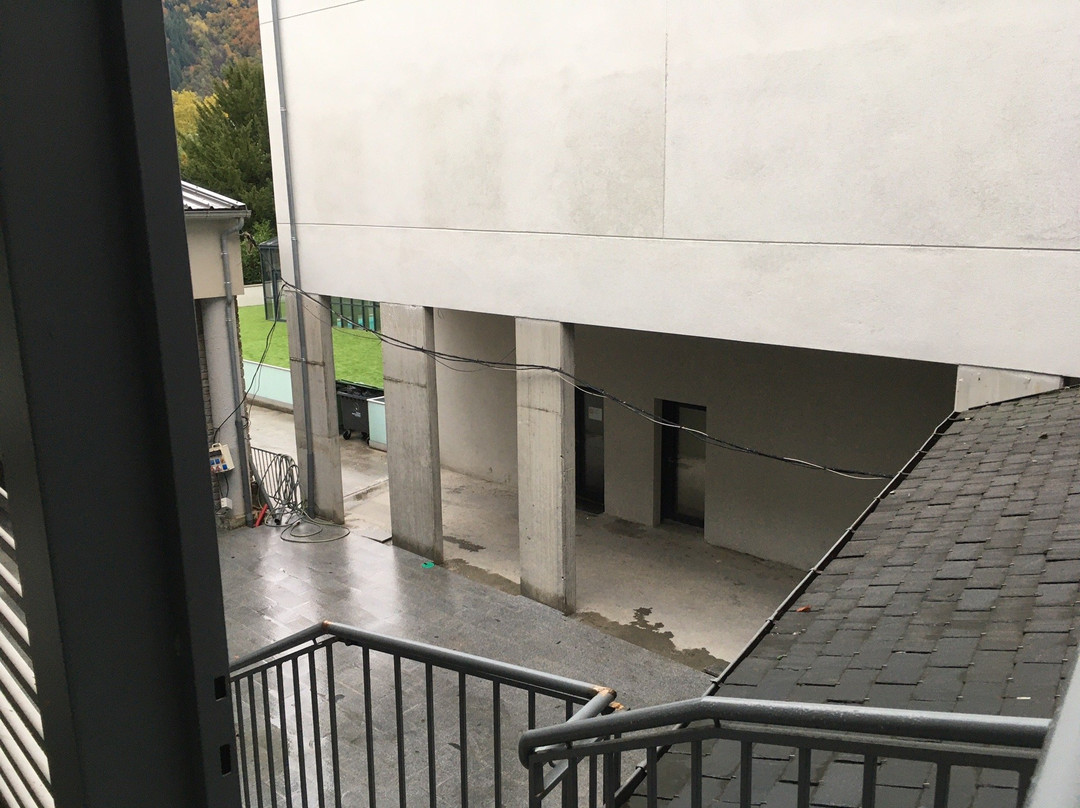 吕松阿克塔酒店主图