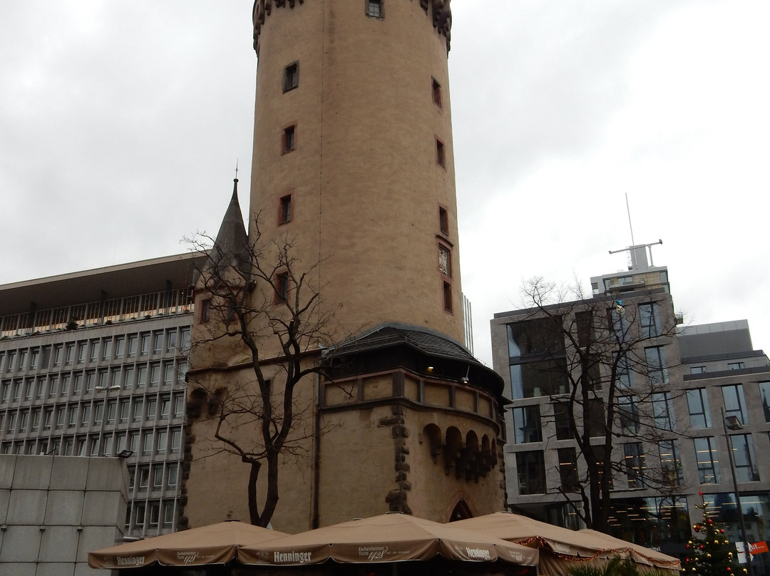Eschenheimer Turm-法兰克福必去景点