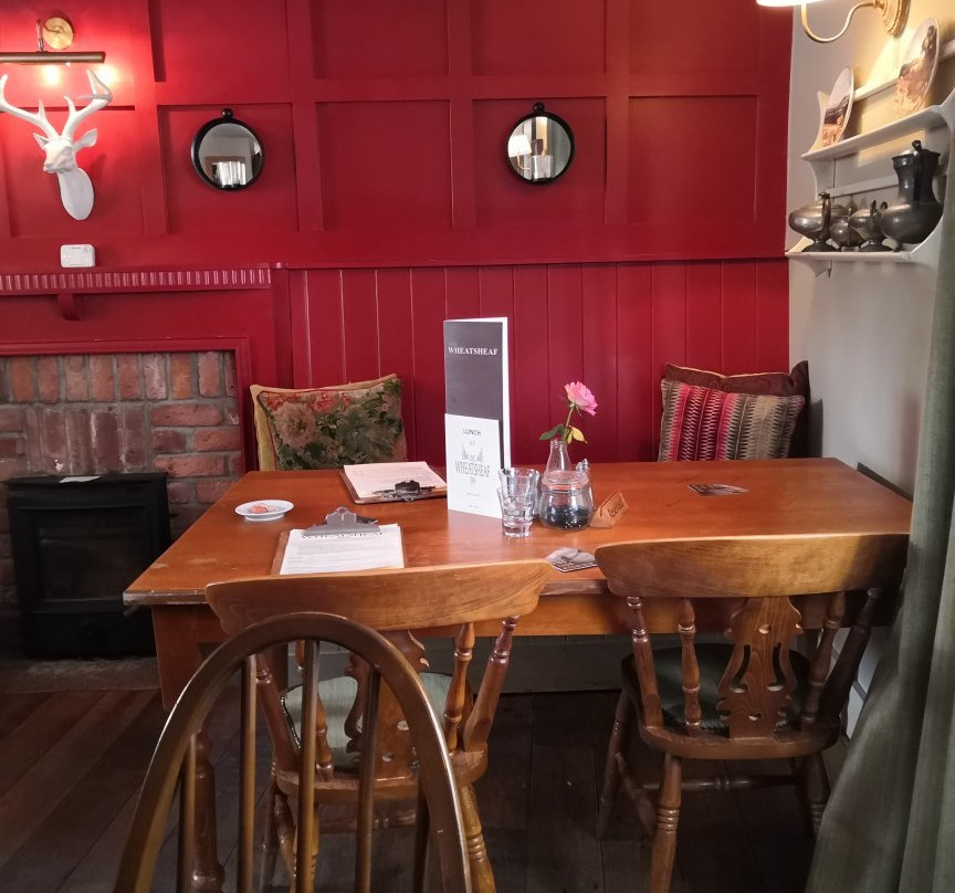 The Wheatsheaf Inn主图