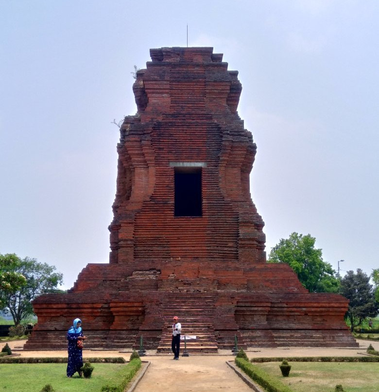 Candi Brahu dan Gentong景点图片