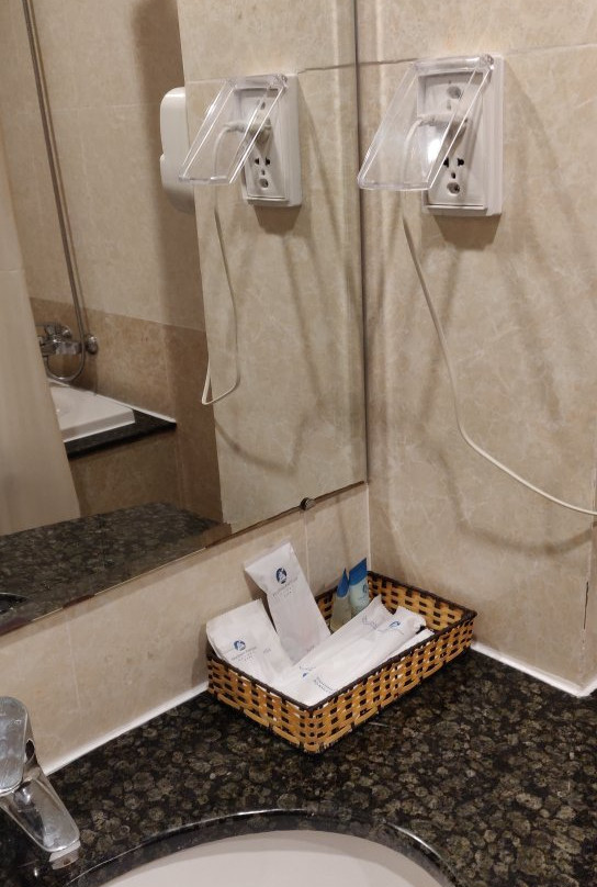 迪石华平度假酒店主图