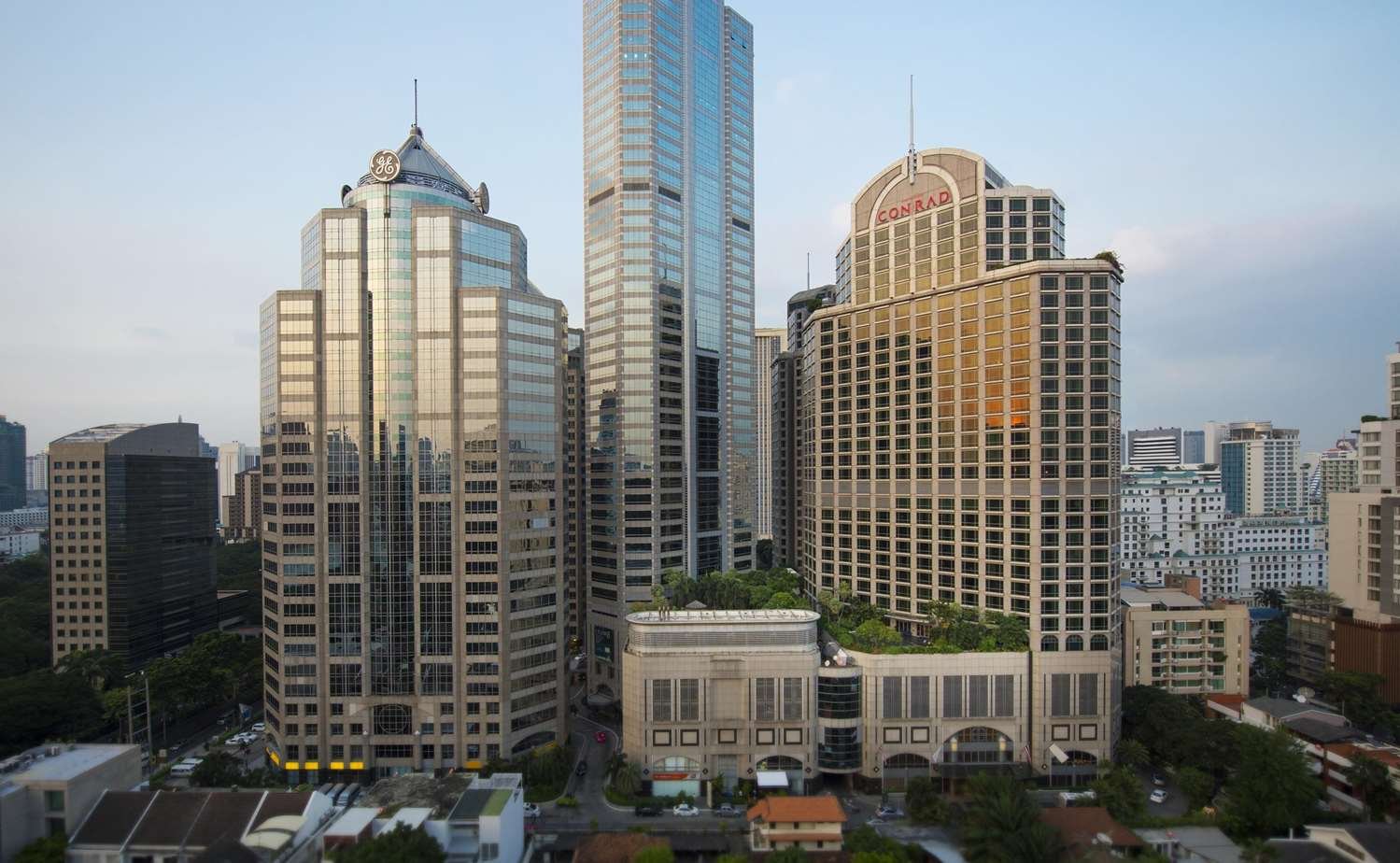 曼谷康莱德酒店公寓-官方