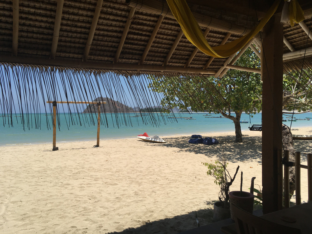 巴邦库海滩别墅酒店主图