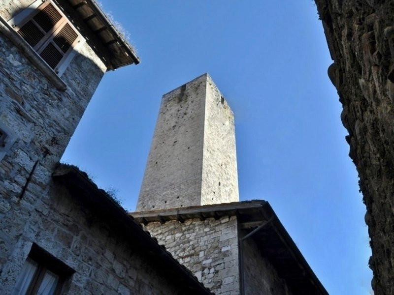 Torre degli Ercolani景点图片