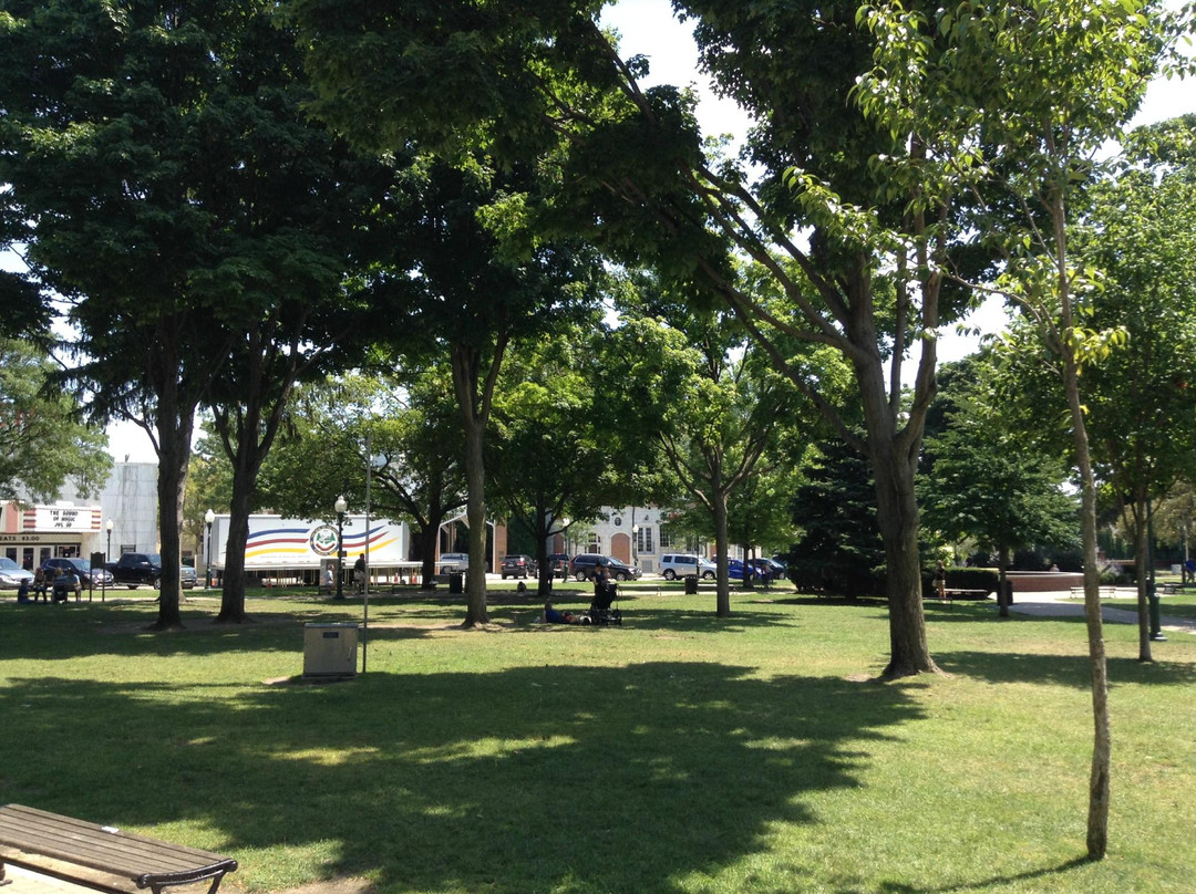 普利茅斯旅游景点-Kellogg Park