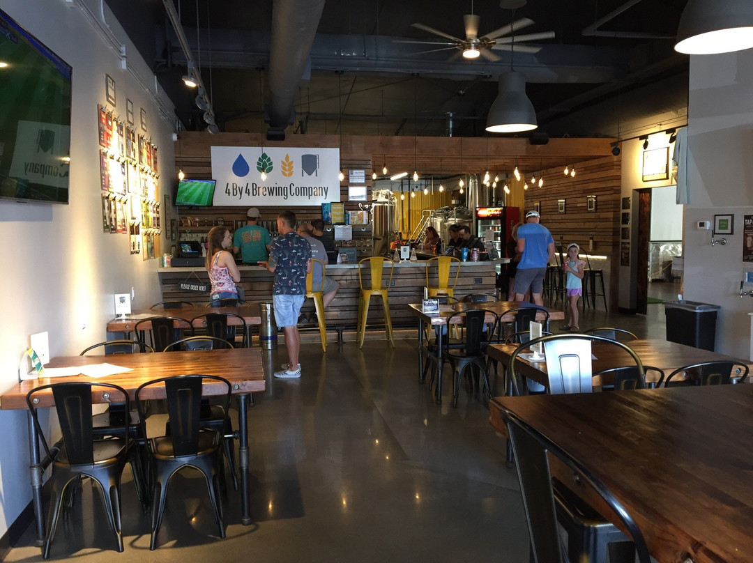 Turners旅游景点-4 By 4 Brewing Company - Galloway