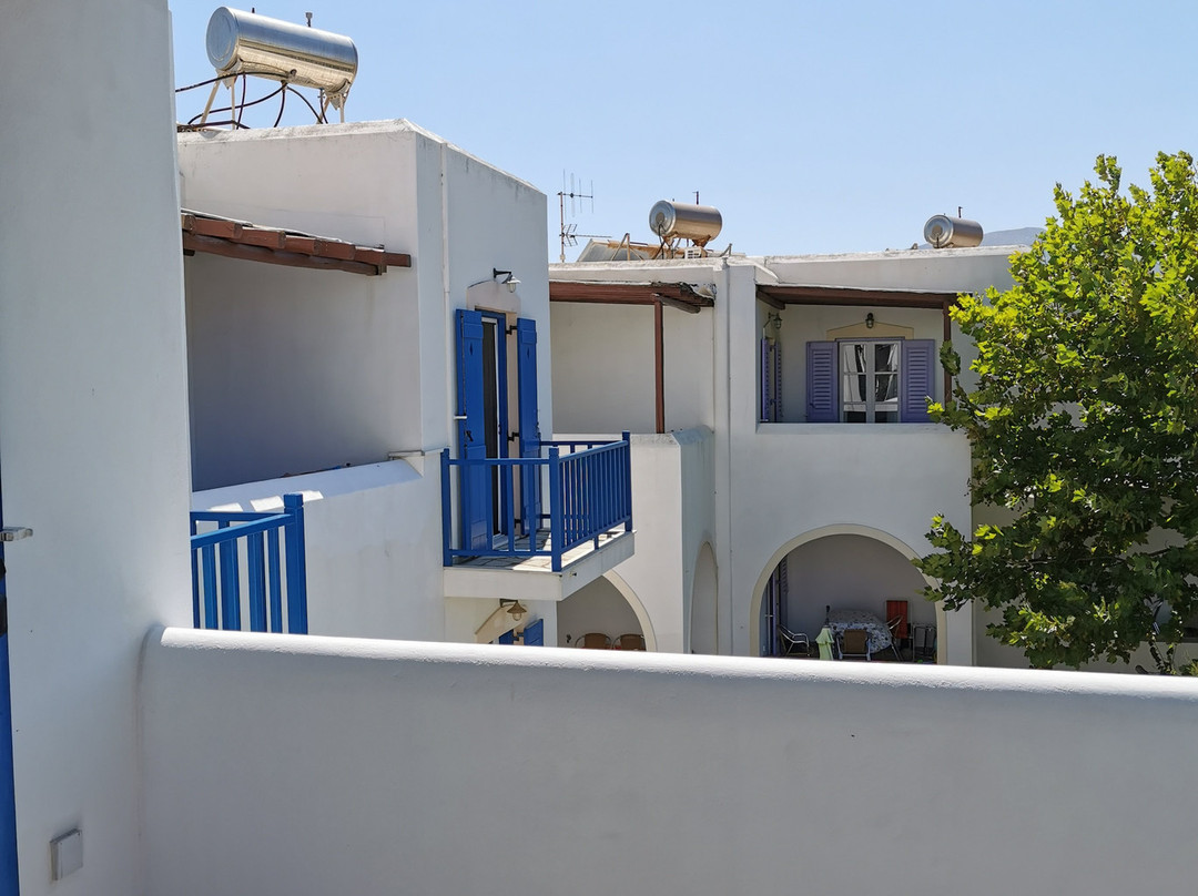 Deep Blue Studios主图