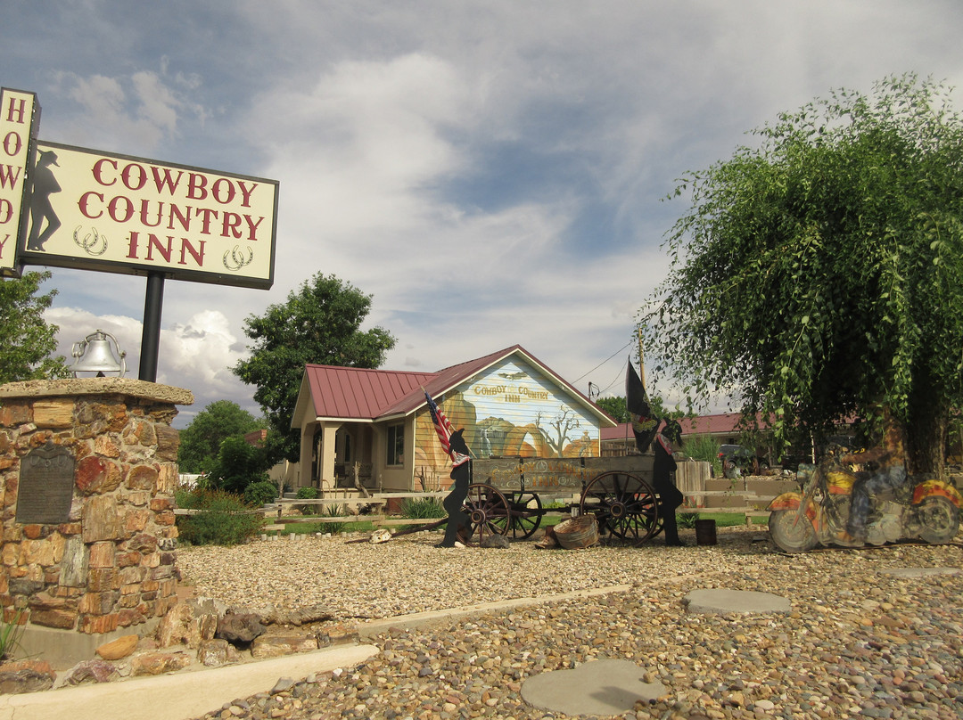 Cowboy Country Inn主图