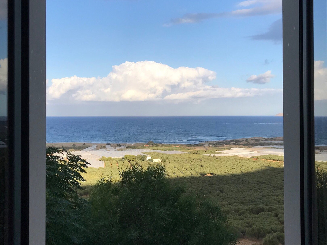 Roubini Hotel - Apartments主图