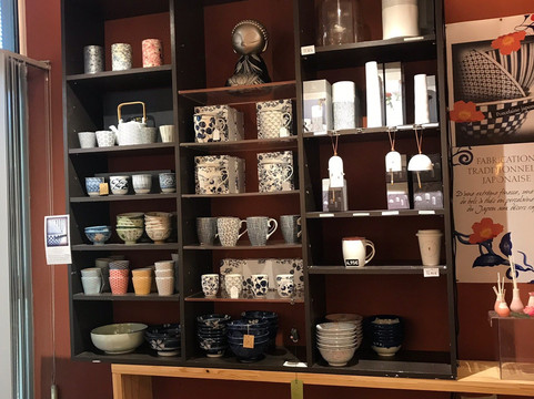 Terre D'Oc-Villeneuve必去景点