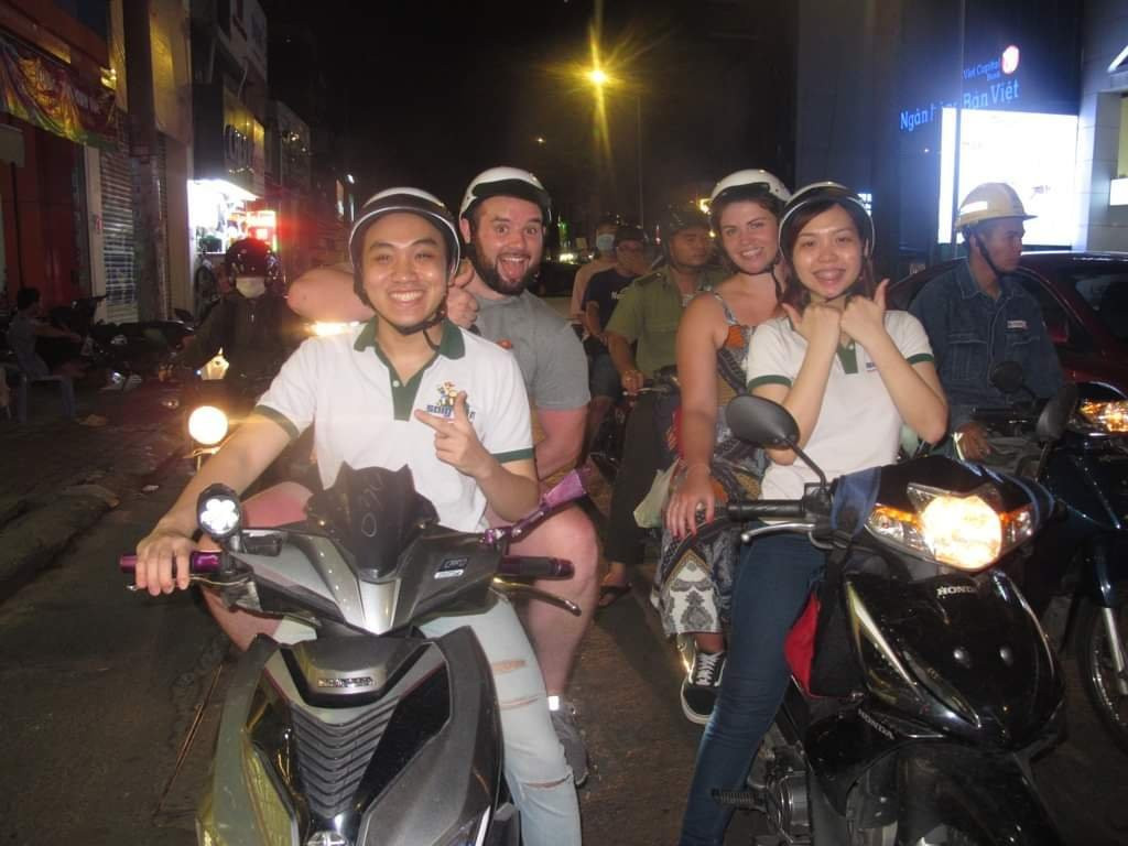 Saigon Extravaganza Scooter Tours-胡志明市必去景点