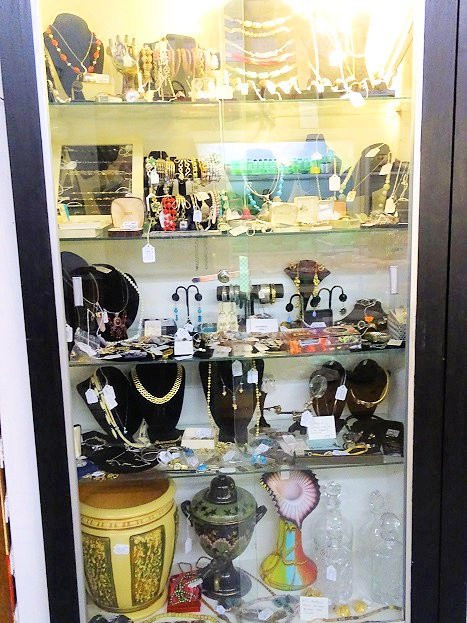 Antique Village Mall-Crossville必去景点