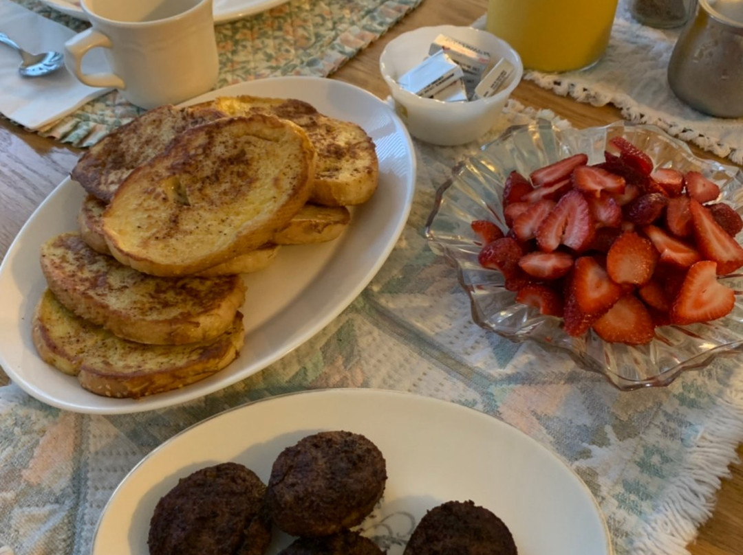 T & R Inn Between the Lakes主图