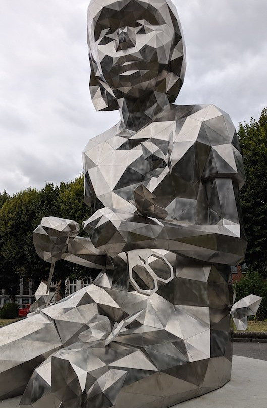 Lucie Et Les Papillons