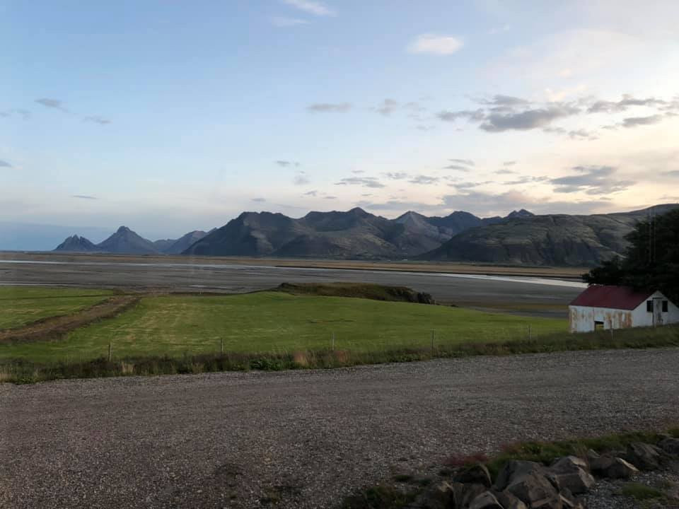 Stafafell酒店住宿-Brekka í Lóní Farm Stay