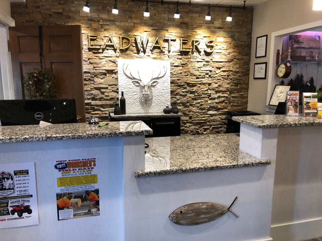 The Lodge at Headwaters主图