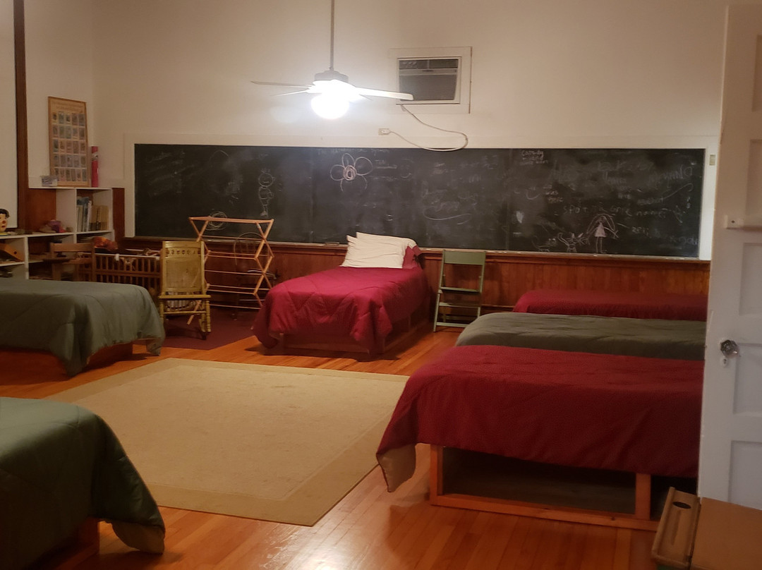 The Old Schoolhouse  of Isle La Motte主图