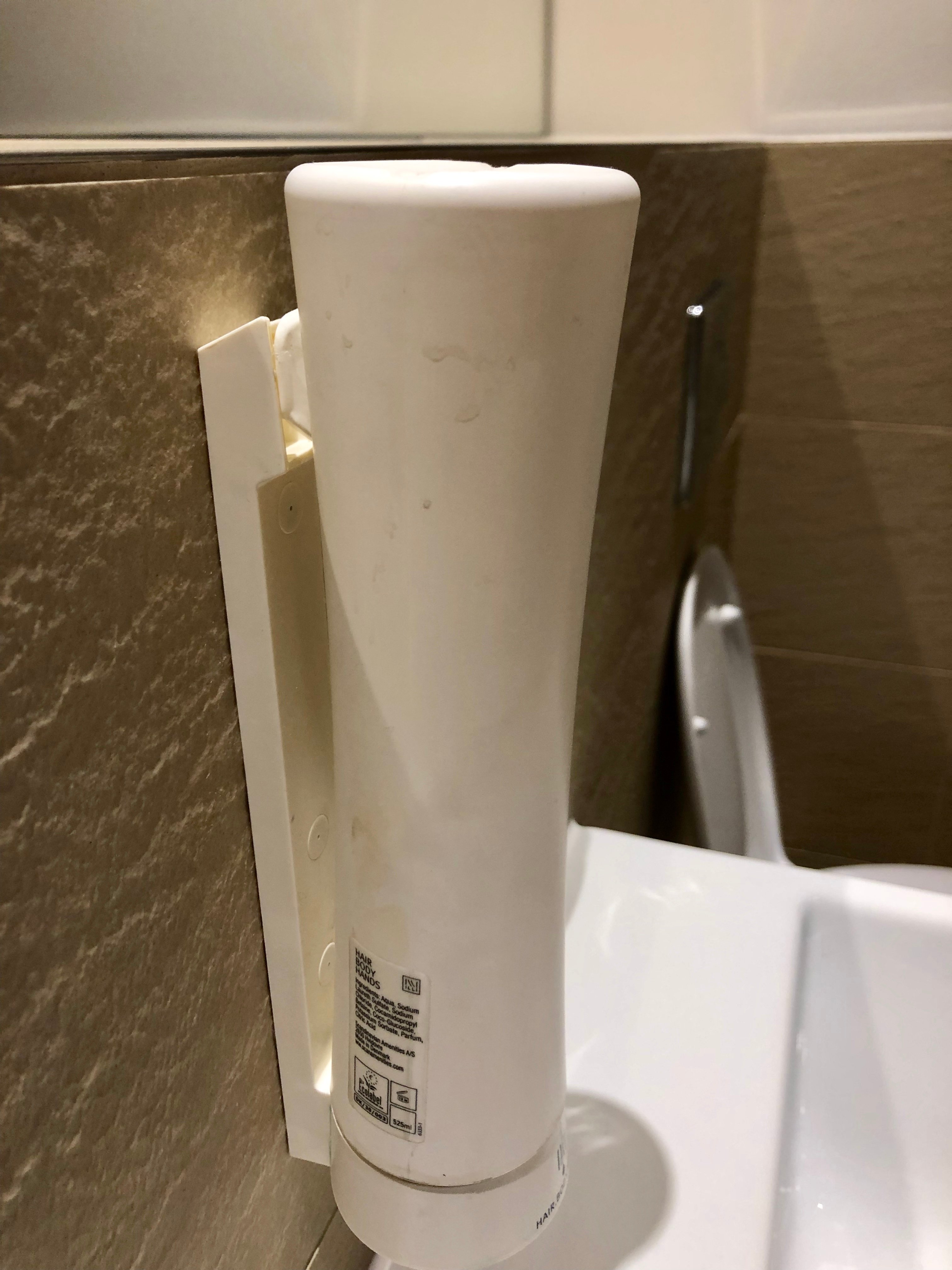 瑞士艾迪索酒店-浴室