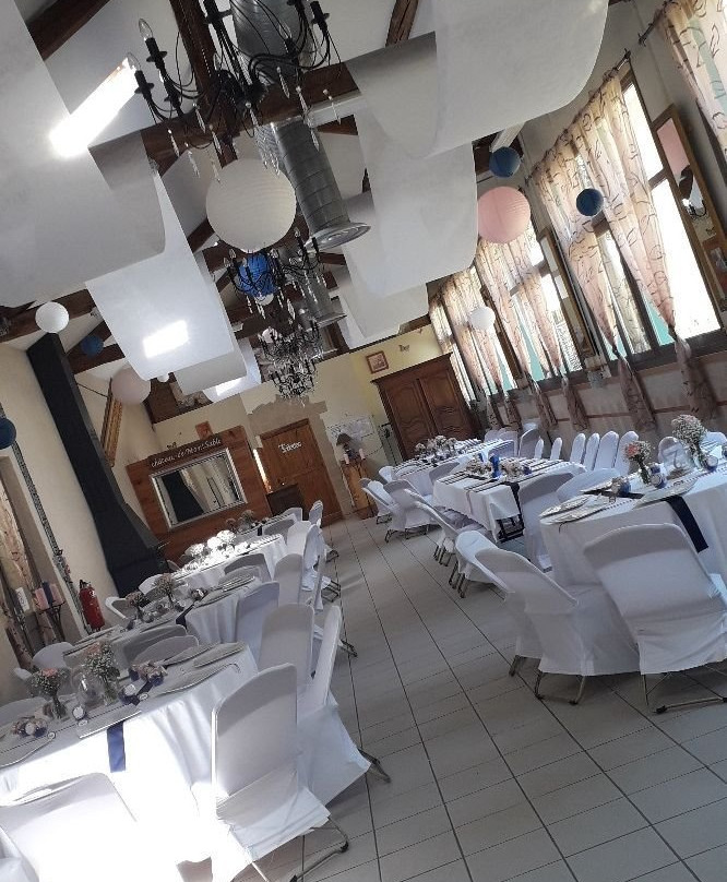 Château de MontSablé主图