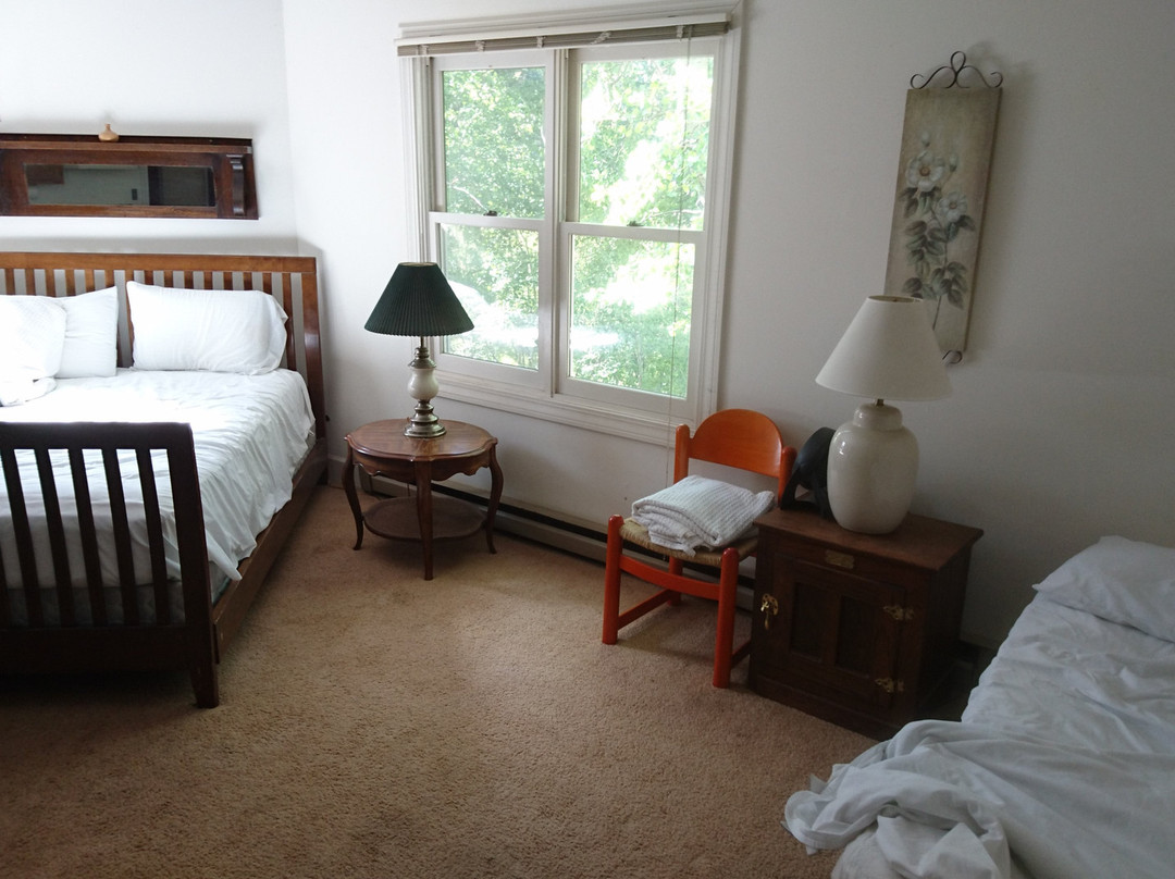 Dodgeton Creek Inn主图