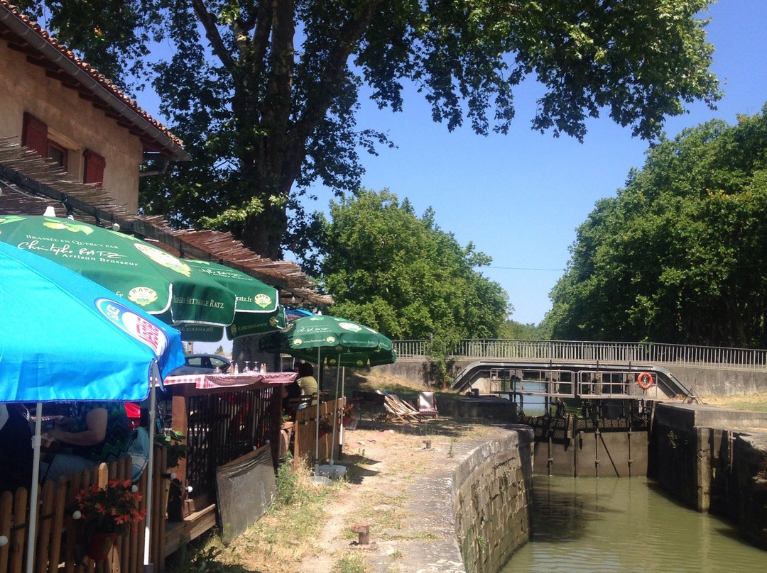 Deyme餐馆和美食-La Crise De Foi