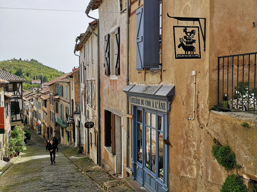 Porte de l'Horloge-谢河畔科尔德必去景点