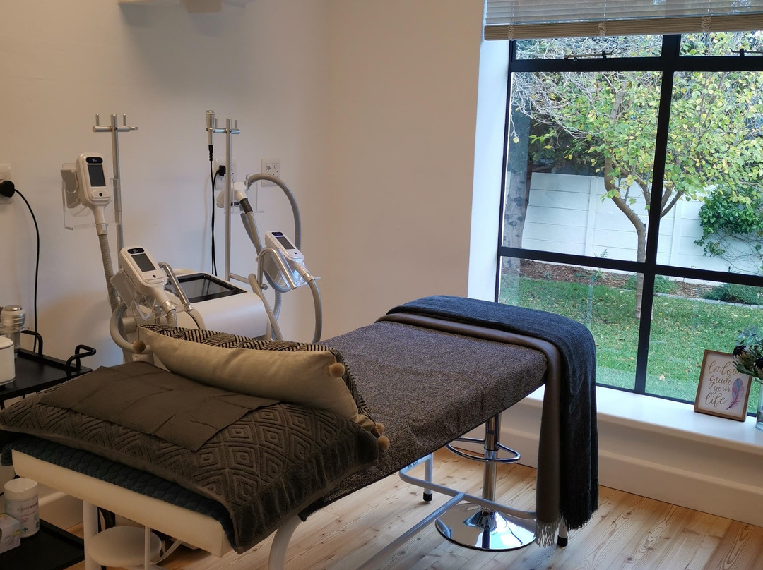 Diminish Face and Body Sculpting Clinic-西索美塞必去景点