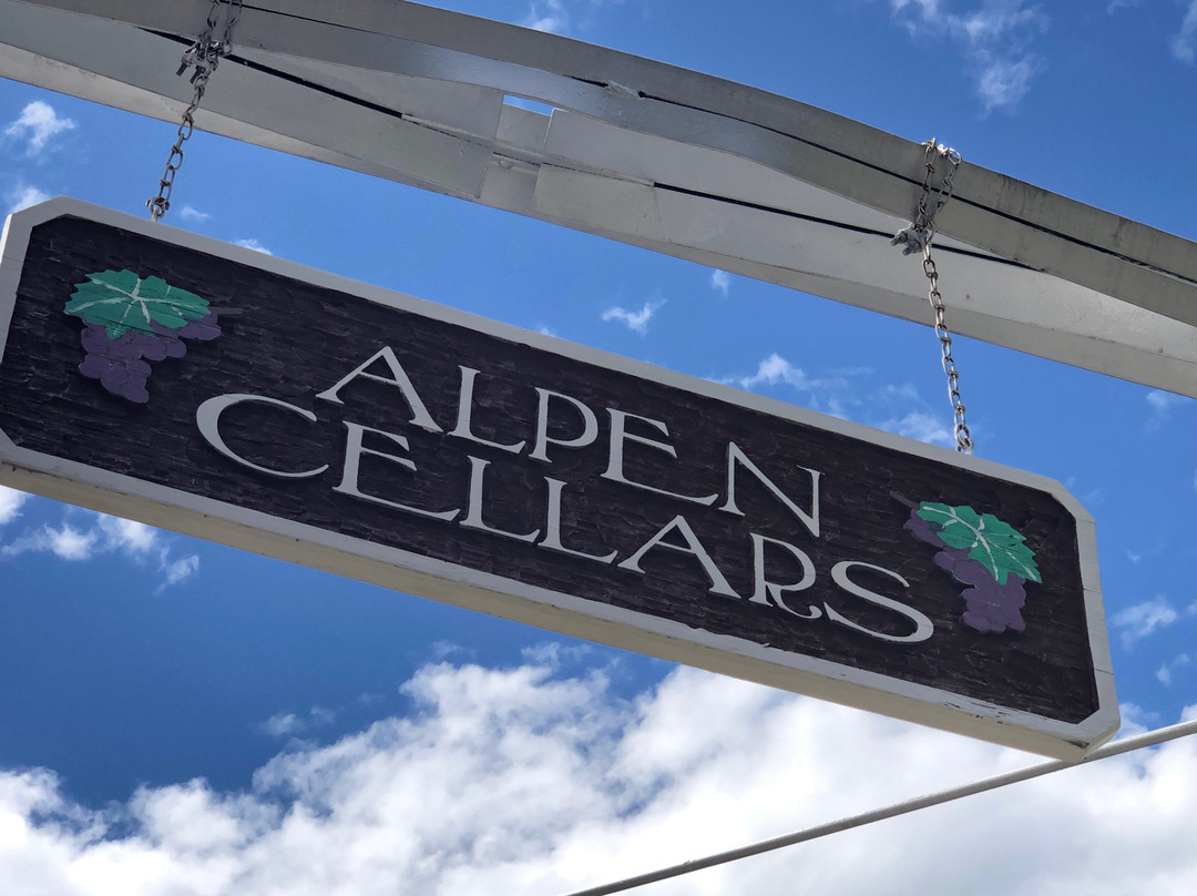 Alpen Cellars景点图片