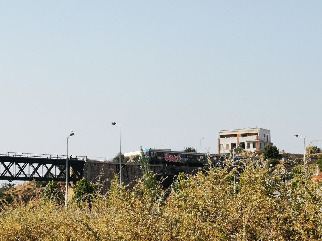 Ponte Ferroviária de Santa Maria景点图片
