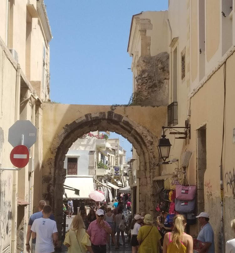 Guora Gate-雷斯蒙必去景点