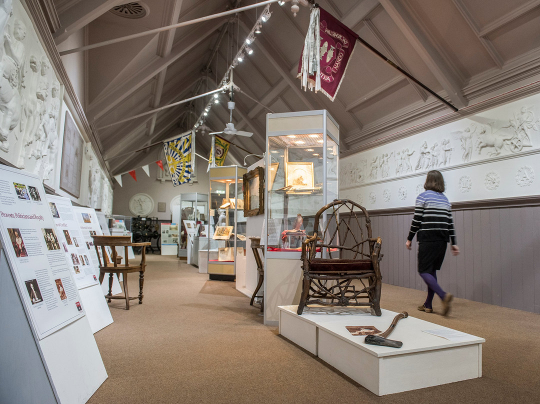 Peebles Library, Museum & Gallery