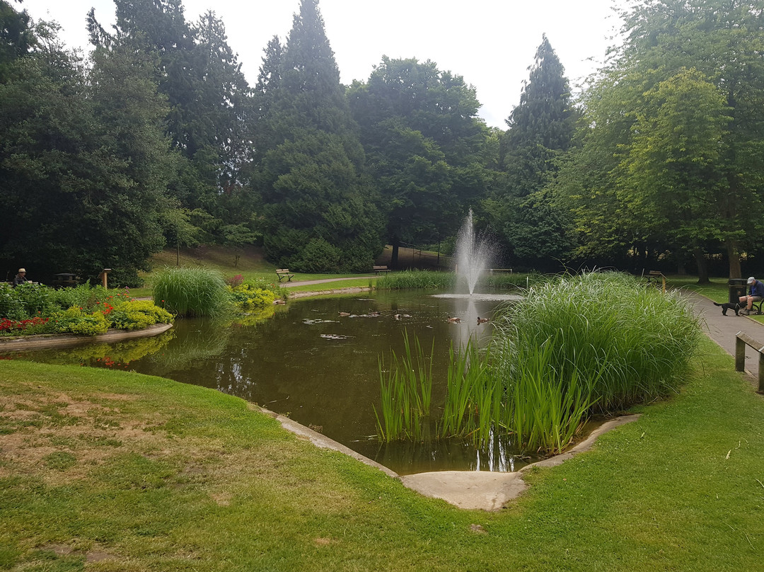 Tring Memorial Garden景点图片